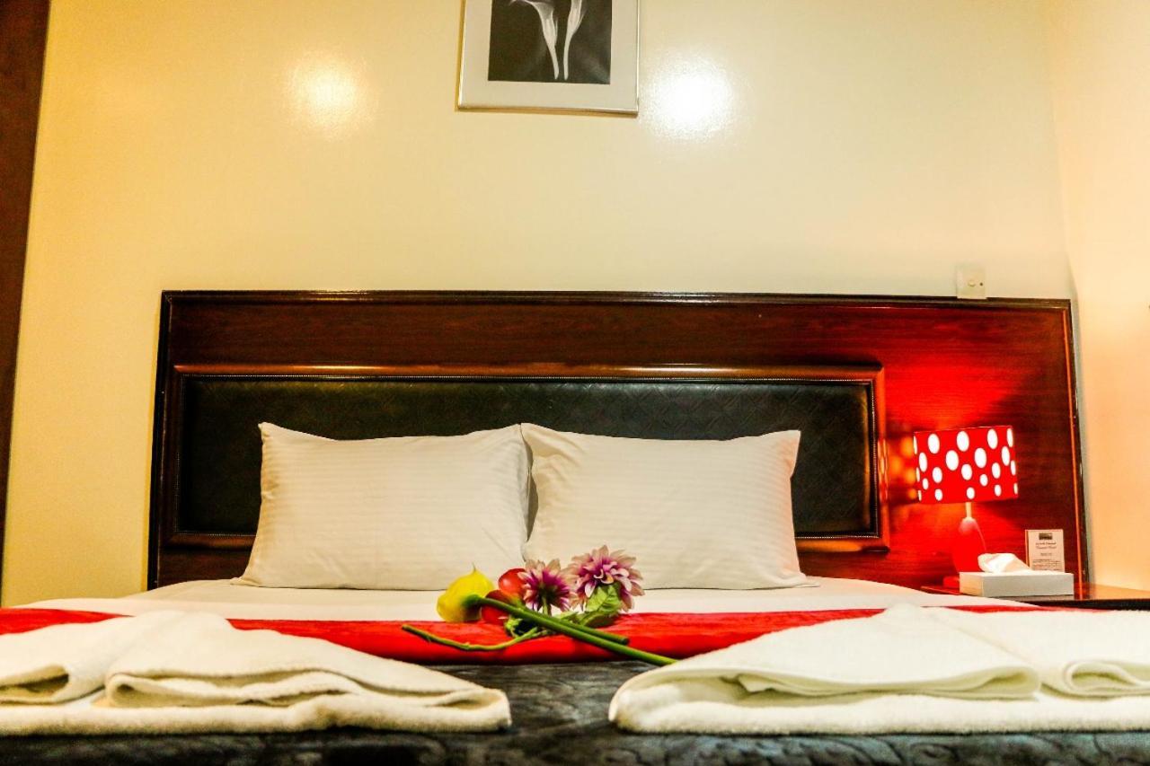Karoon Hotel Дубай Экстерьер фото